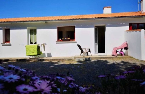 Challans House | Camping 4 étoiles - Piscine - efciac