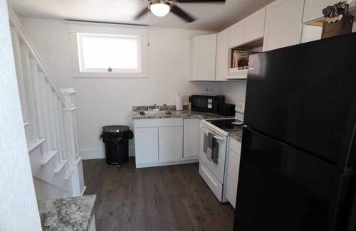 Pueblo Apartment | The Boathouse