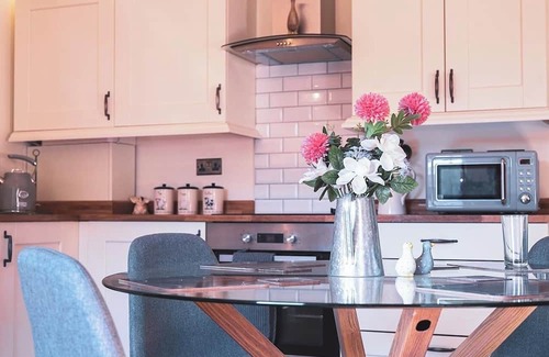 Isle of Thanet House | Applewood at Cheeseman's Farm