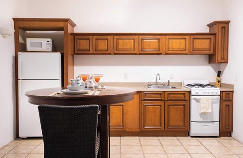The Valley Condo | Book Now! Affordable Condo with ocean view! Restaurant and daily housekeeping