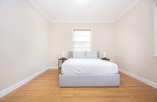 Seven Isles Apartment | 1 Bedroom Apartment - Las Olas Beach