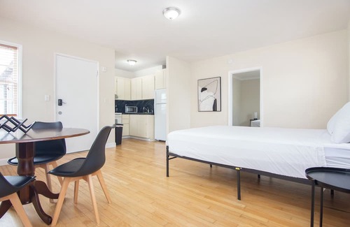 Seven Isles Apartment | 1 Bedroom Apartment - Las Olas Beach