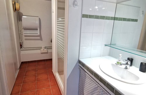 Bedoin Other | At the foot of the Ventoux, studio on terrace in a private estate