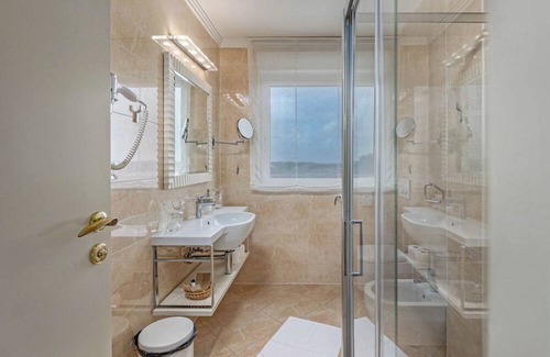 Pjescana Uvala Villa | Villa Oasi Pool & Spa