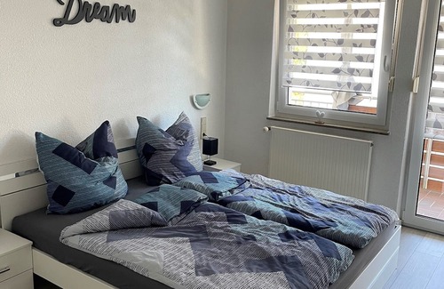 Sondelfingen Apartment | Gemütliche 3 Zimmerwohnung. 2-5 Personen, Haustiere Erlaubt