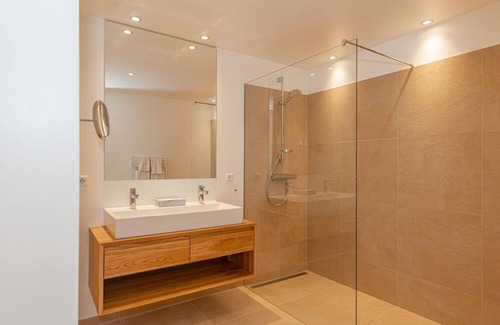Haus Apartment | Comfort apartment with terrace & panoramic view NRF - Skylodge Alpine Homes