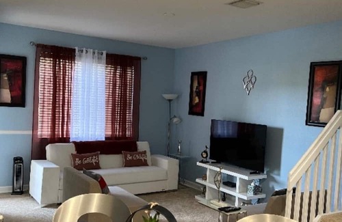 Riviera Beach House | Private Double Bedroom Near Beach