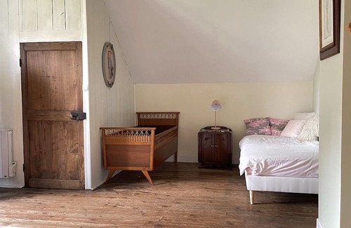 Pleudihen-sur-Rance House | Holiday Home 'Cottage Pleudihen-Sur-Rance' with Private Terrace and Private Garden