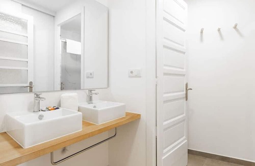La Coruna Apartment | Downtown La Torre Apartment