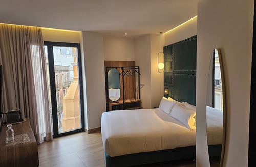 Badajoz Old Town Hotel | Hotel Tres Campanas