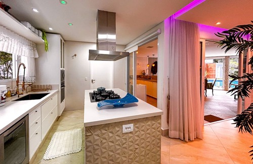 Balneario Praia do Pernambuco House | Casa Glamor - SPA, Nature and Luxury