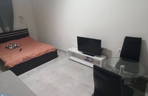 Ano Poli Apartment | Amazing Studio 10 minute walk To Center no1