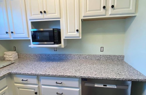 Springfield House | 16 Miles Away from Okemo Mountain Resort-Newly Renovated Furnished House
