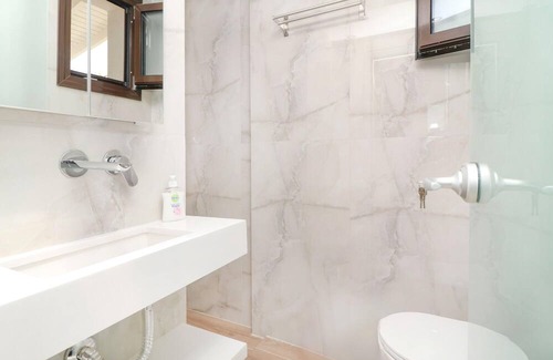Polichrono Apartment | Rania Tria in Chaniotis