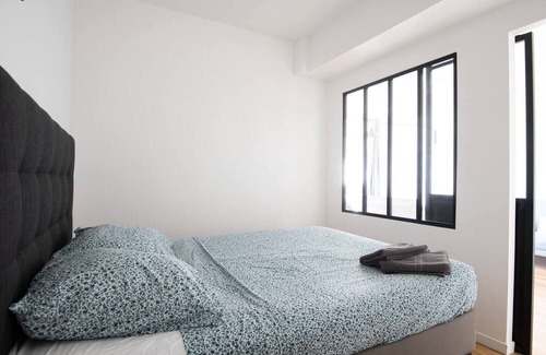 Croix Apartment | Standing apartment lift balcony garden view
