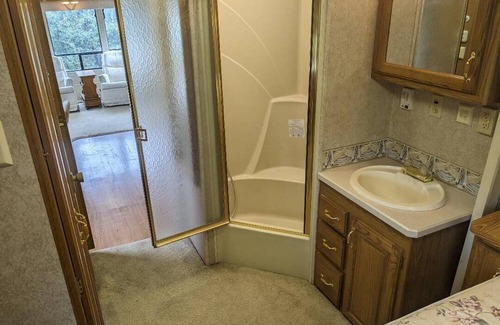 Guatay House | San Diego Mountain RV Camping! Less than an hour to the beach!