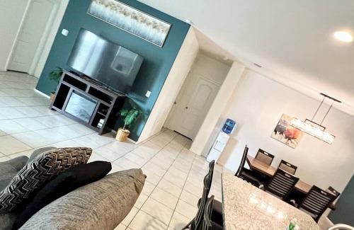 Maricopa House | Cozy great home away from home