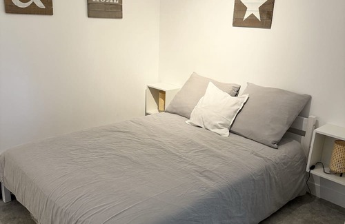 Bry-sur-Marne Apartment | Appartement 50m² Proche Disney et Paris Avec Extérieur Privatif et Clôturé