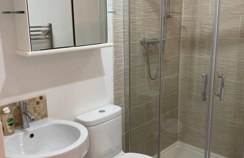 Northampton Apartment | One Bedroom Cottage in Northampton