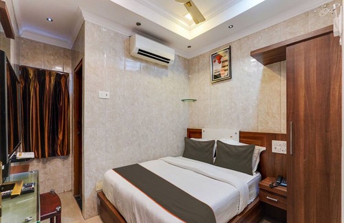 Triplicane Hotel | OYO Park Royal