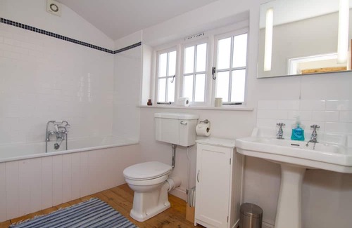 Thornham Cottage | Ivy Cottage (4), Thornham, Norfolk