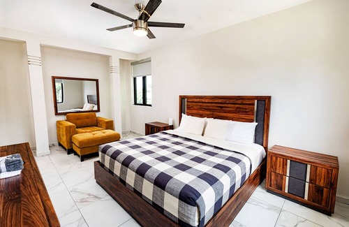 Hato Rey House | Fully Renovated Schoolhouse 7 Bedroom, 6 Baths, Jacuzzi, Billiard