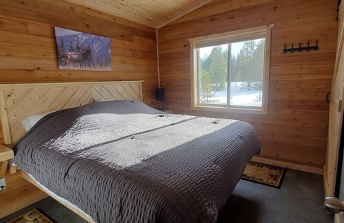 Rea Cabin | Hardrock 50 - # 7 Rustic cabin retreat in the heart of adventure country.