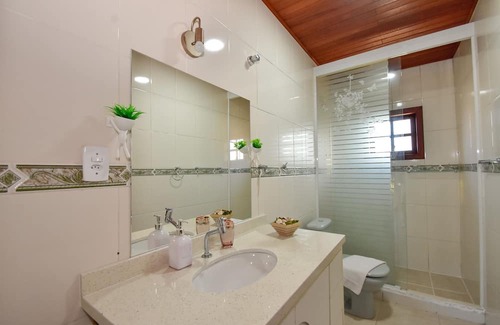 Sao Joao do Rio Vermelho House | Home Office with Tranquility and Comfort N1804