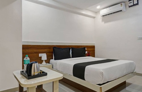 Aundh Hotel | Collection O Hotel Stay Prime Baner