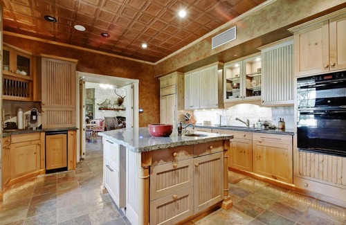 Fredericksburg House | Headwaters Lodge-Firepit-Scenic Views