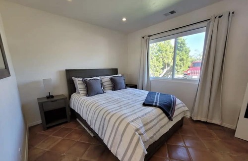 Santa Barbara House | Luxury beach stay- pool, spa, private beach