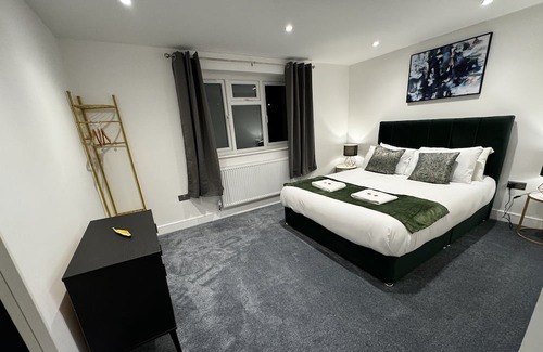 Elmbridge Apartment | Desford Delight: Modern 1Bedroom Apt