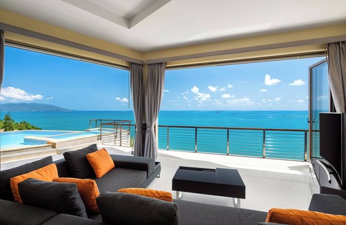 Choeng Mon Villa | Villa Azure luxurious 2 Bedroom villa