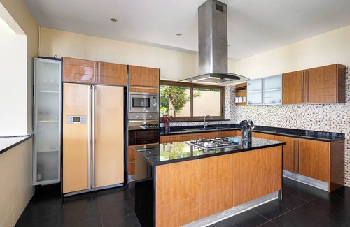 Choeng Mon Villa | Villa Azure luxurious 2 Bedroom villa