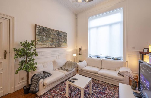 Ixelles Bed & Breakfast | Family Studio - Bed & Breakfast - Free Breakfast + Gym - 2 Queen Beds