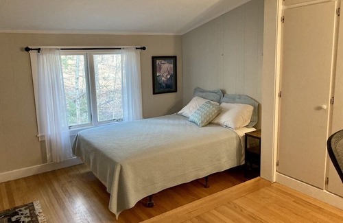 Hanover House | Hanover Home -Walkable to campus