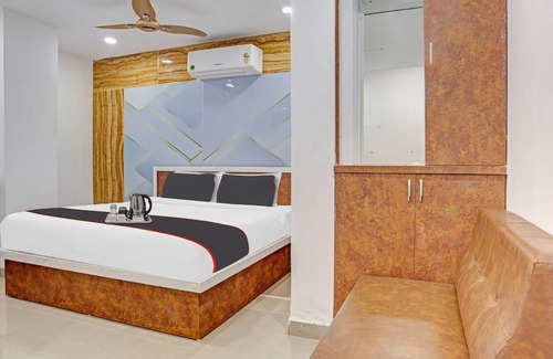 Warangal Hotel | Super OYO Capital O Vihari Grand Inn