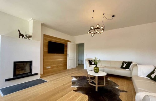 Miesbach House | Oberland Kruisberg