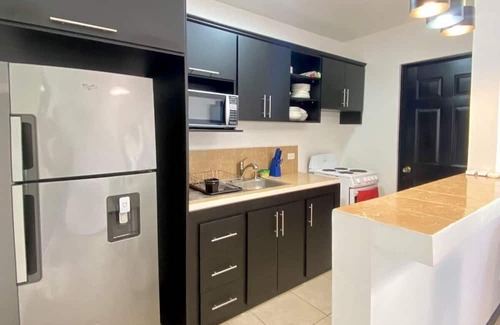 Bejuco Apartment | Beachside Bliss: Shared Pool, BBQ -Close to beach!