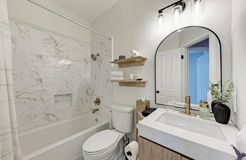 Cedar Park House | Bright & Modern + Patio @ Cedar Park Austin