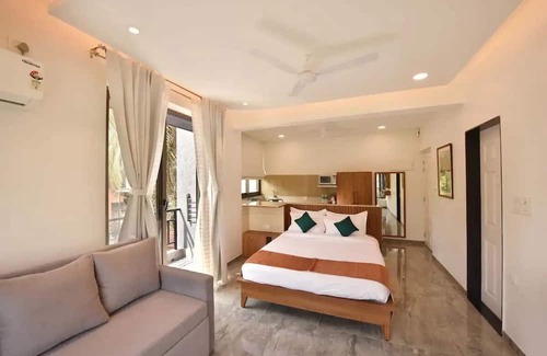 Alto de Porvorim Apartment | Entire Luxury Studio in North Goa -with Breakfast