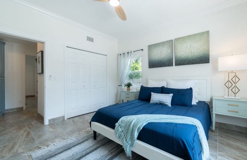 Crescent Beach Condo | Condo #2 Luxury 2BD 2BTH