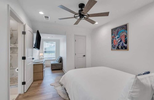 Tulane - Gravier House | Mid-City Sanctuary in NOLA: 3BR, 2BA NOLA Haven - Experience Jazz Culture