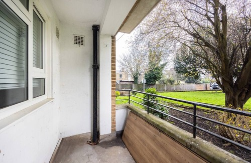 Tulse Hill Apartment | Classy 2 Bedroom Apartment Brixton