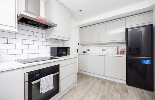 Tulse Hill Apartment | Classy 2 Bedroom Apartment Brixton
