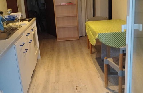 Rot am See Apartment | Apartment 'Einliegerwohnung Gretels Idyll' with Private Terrace and Wi-Fi