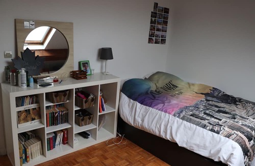 Saint-Cyr-l'Ecole Bed & Breakfast | Vrbo Property
