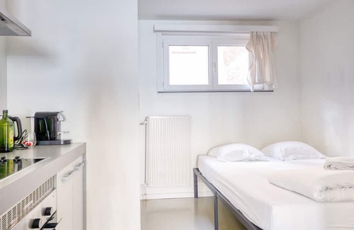 Ghent Apartment | Charming Studio Retreat in Historic Ghent