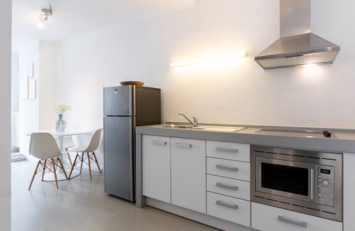 Ghent Apartment | Glowing Ghent Center Studio