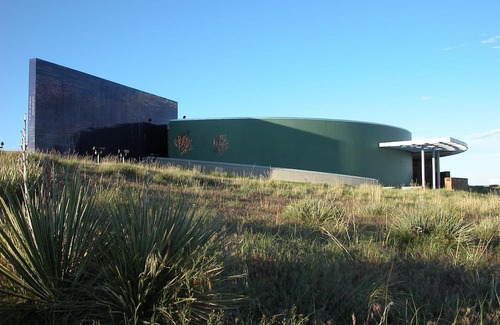 Casper House | Great for Corporate Travel! 4 Units, Free Airport Shuttle, Swimming Pool!